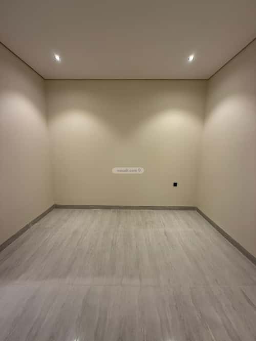 6 bedroom apartment in Al Janadriyah 1