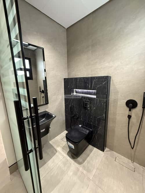 شقة 5 غرف في الرمال 7