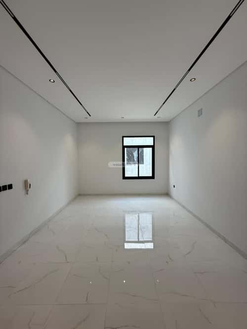 5 bedroom floor in Al Janadriyah 9