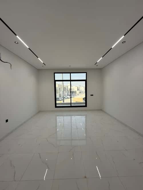 5 bedroom floor in Al Janadriyah 3