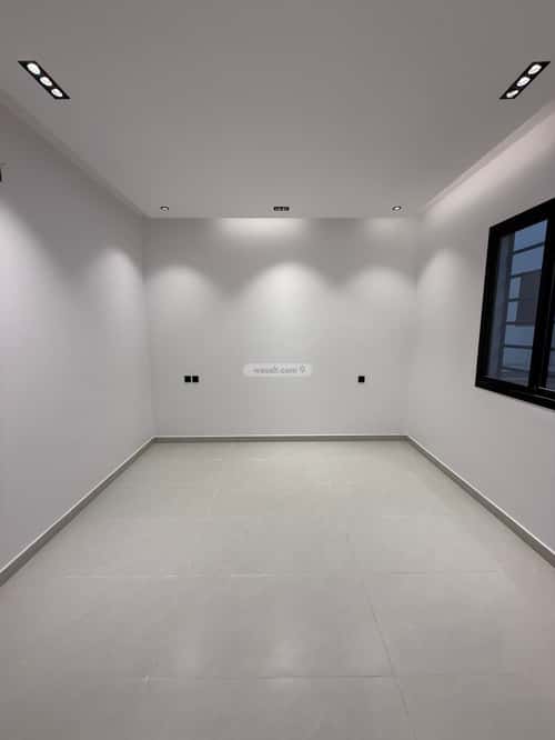 6 bedroom floor in Al Janadriyah 4