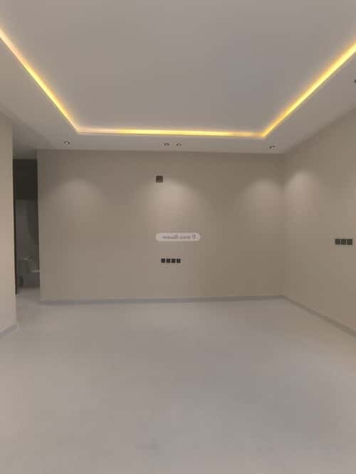 5 bedroom floor in Al Janadriyah 13