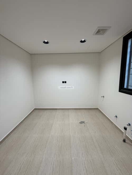 4 bedroom apartment in Al Bayan 1