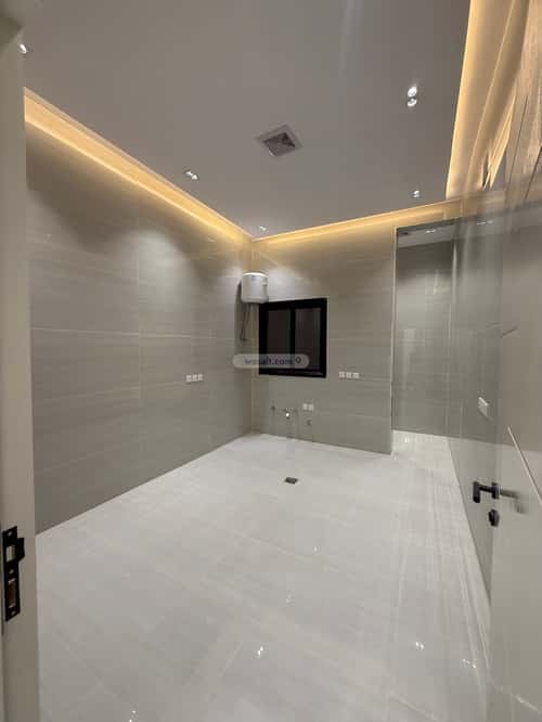 7 bedroom villa in Al Maizilah 2