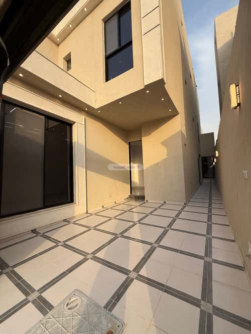 7 bedroom villa in Al Maizilah 7