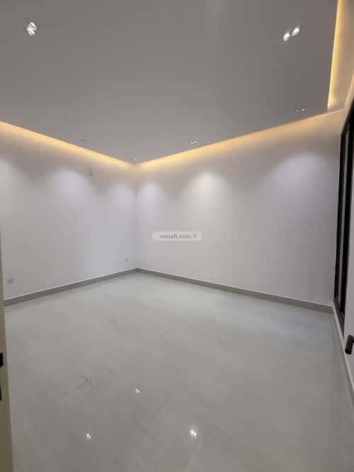 7 bedroom villa in Al Maizilah 9