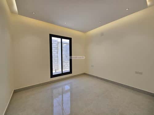 4 bedroom floor in Al Maizilah 1