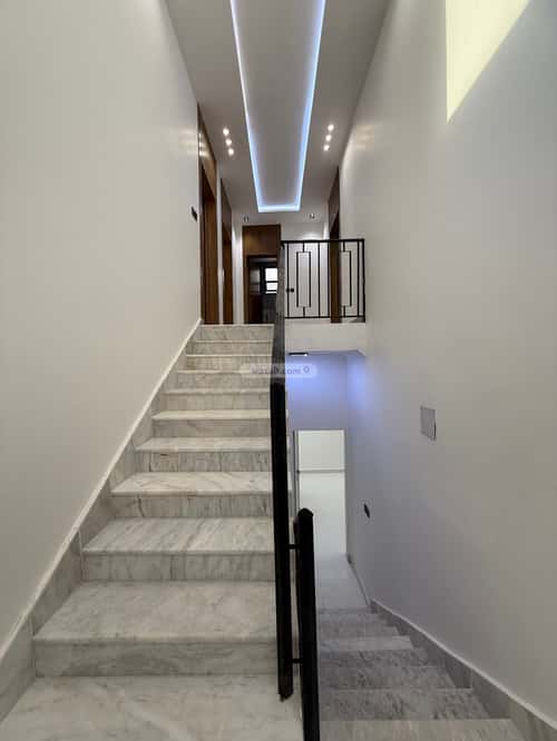 6 bedroom villa in Al Nadwah 4