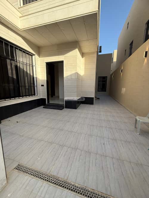 5 bedroom floor in Al Nadwah 9
