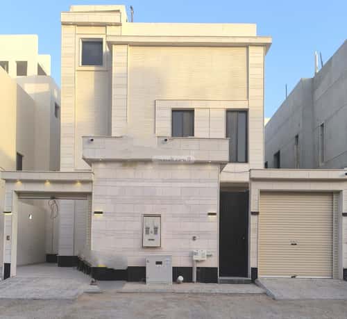 4 bedroom apartment in Al Bayan 2