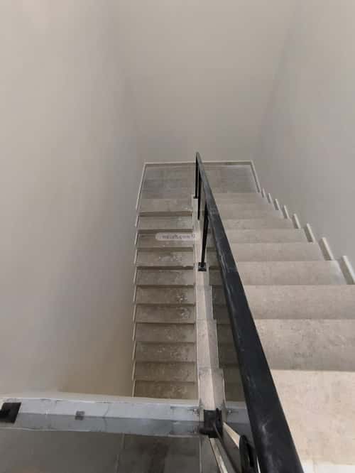 5 bedroom apartment in Al Janadriyah 17