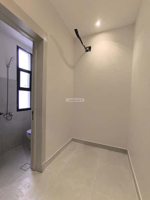 5 bedroom floor in Al Maizilah 13