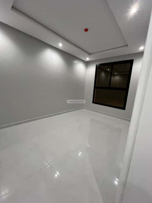 4 bedroom apartment in Al Hazm 8