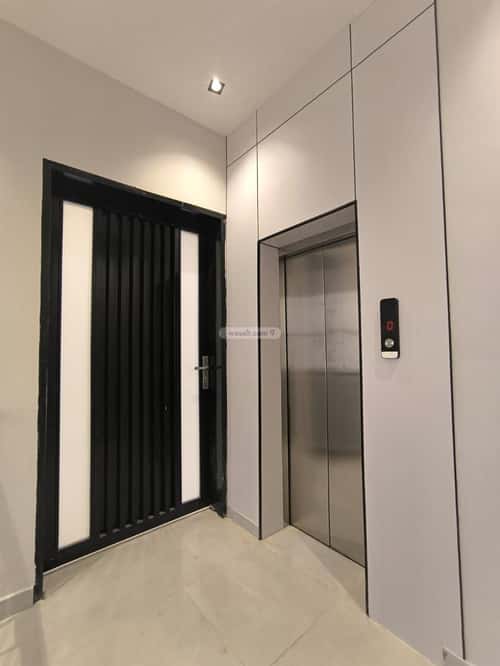 5 bedroom apartment in Al Janadriyah 7