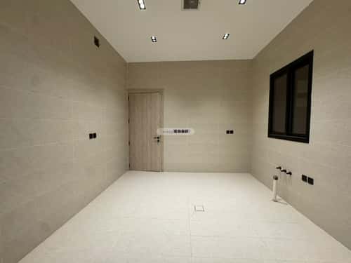 4 bedroom floor in Al Khaleej 10