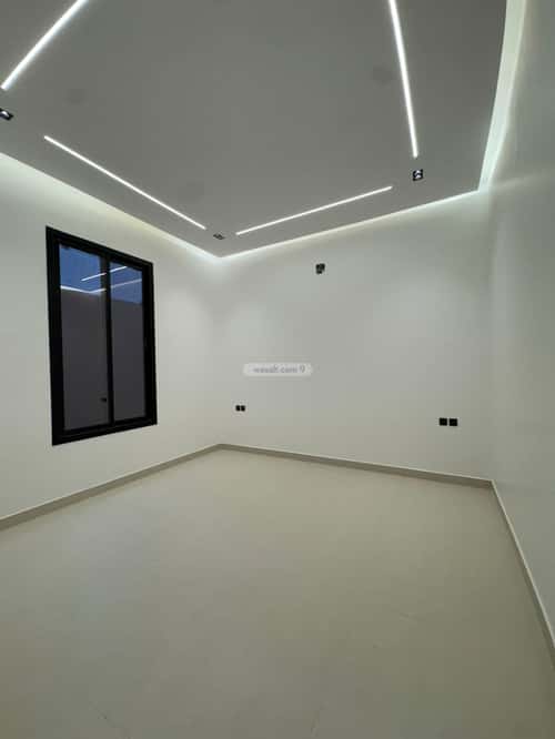 4 bedroom floor in Al Khaleej 8