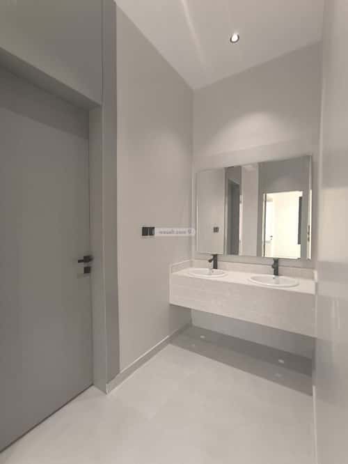 شقة 4 غرف في البيان 9