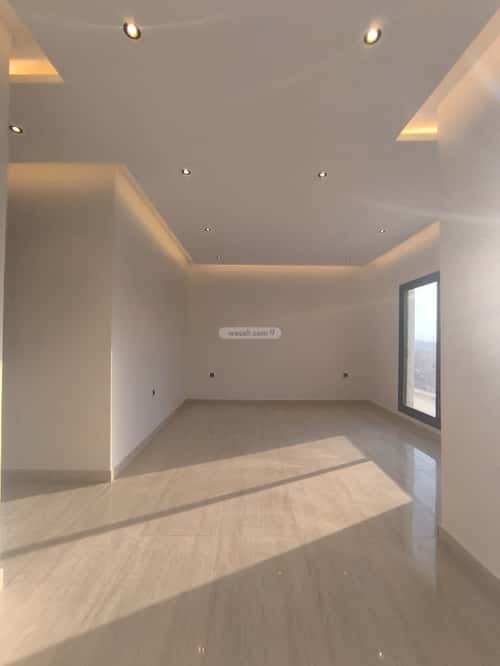 8 bedroom villa in Al Janadriyah 14