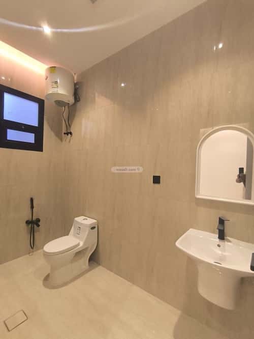 8 bedroom villa in Al Janadriyah 2