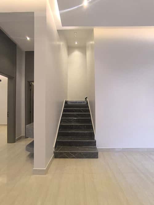8 bedroom villa in Al Janadriyah 7