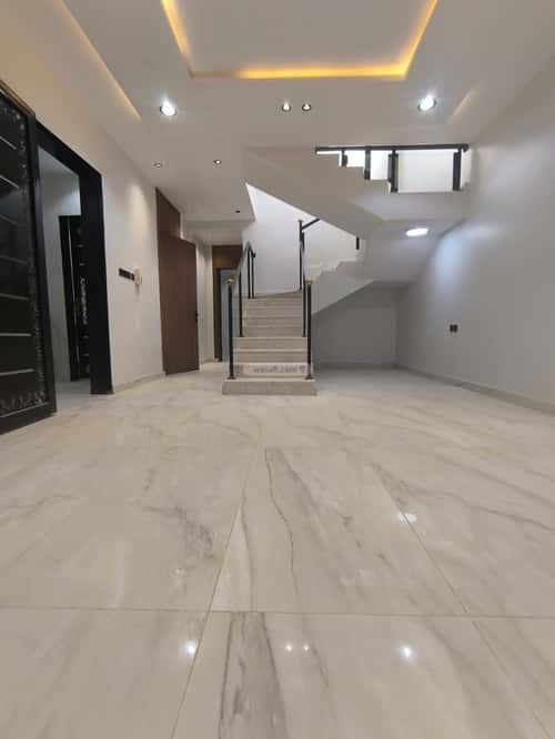 5 bedroom apartment in Al Janadriyah 1