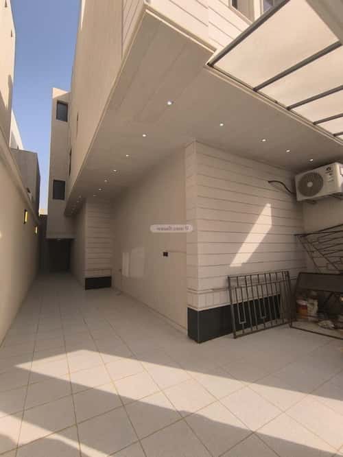 5 bedroom apartment in Al Janadriyah 4