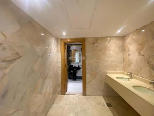 5 bedroom villa in Al Mughrizat 2