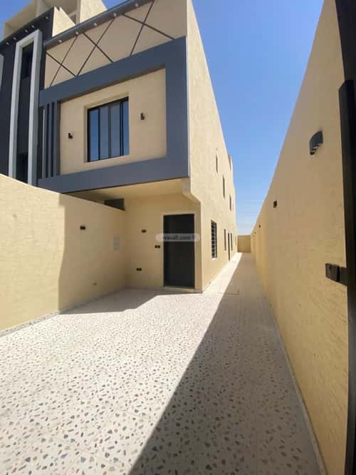 5 bedroom floor in Okaz 3