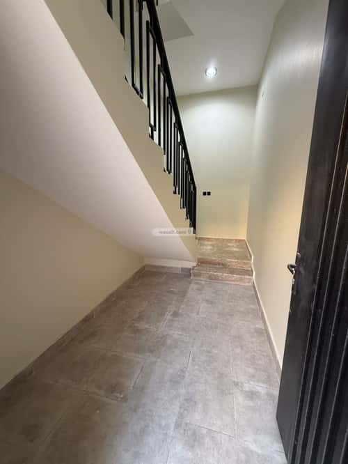 4 bedroom floor in Al Rimal 5