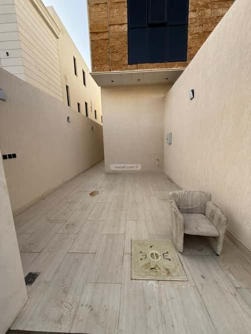 7 bedroom villa in Al Rimal 20