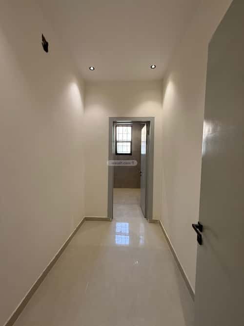 6 bedroom apartment in Al Janadriyah 5