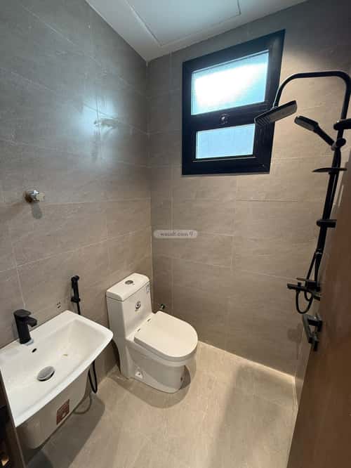 3 bedroom apartment in Al Janadriyah 4