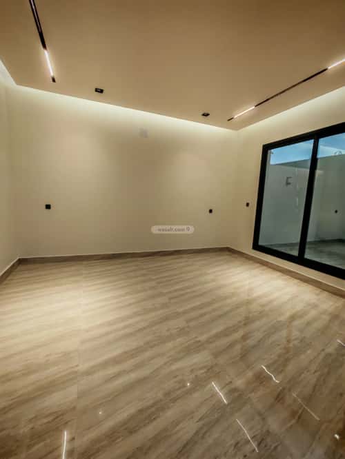 5 bedroom villa in Al Rimal 2