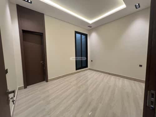 5 bedroom villa in Al Rimal 7