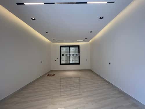 5 bedroom villa in Al Rimal 4