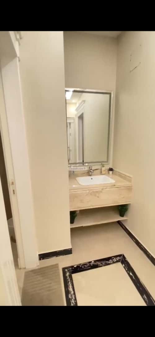 5 bedroom apartment in Qurtubah 1