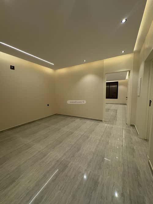 5 bedroom villa in Al Uraija Al Gharbi 4