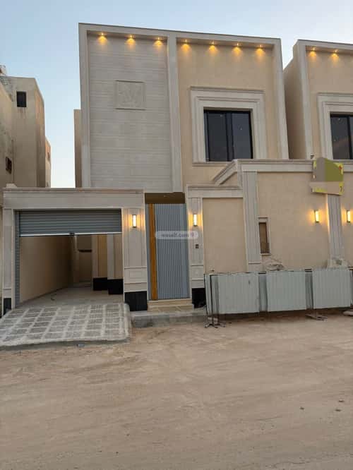 فيلا 5 غرف في العريجاء الغربي 15