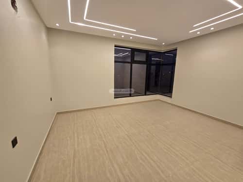 5 bedroom floor in Tuwaiq 1