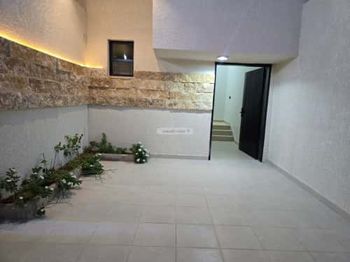 5 bedroom floor in Tuwaiq 6