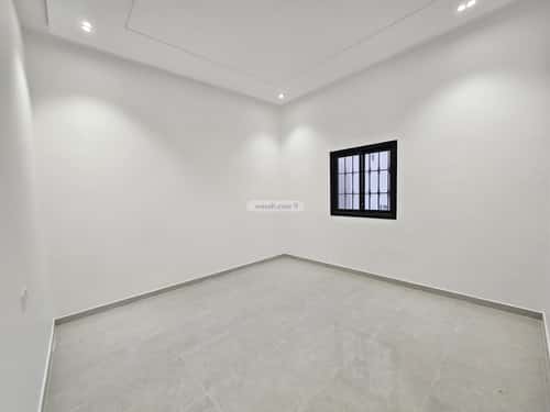 4 bedroom floor in Al Maizilah 13