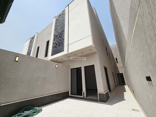 5 bedroom villa in Al Janadriyah 17