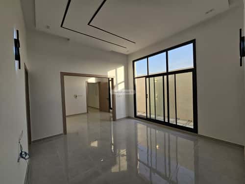 4 bedroom floor in Al Maizilah 8