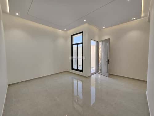 4 bedroom floor in Al Maizilah 9
