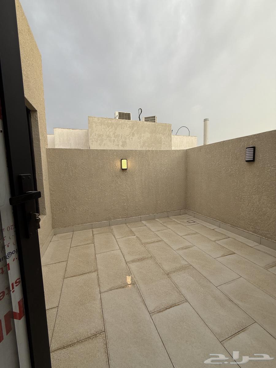 فيلا 4 غرف في الرمال 31
