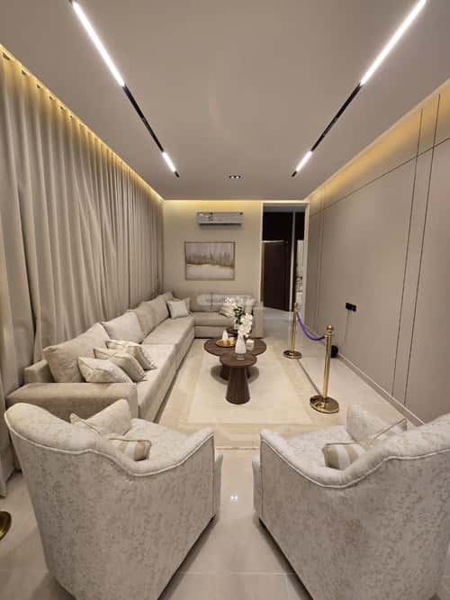 6 bedroom floor in Okaz 5
