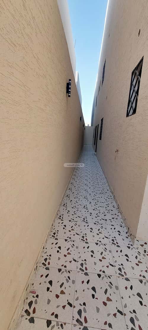 فيلا 6 غرف في بدر 1