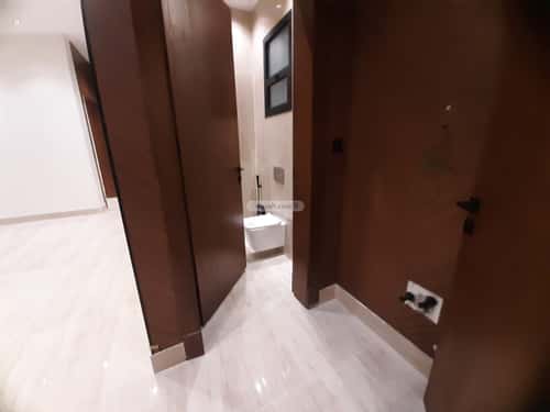 4 bedroom floor in Tuwaiq 7