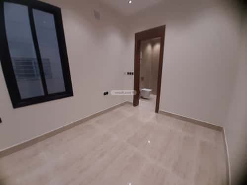 4 bedroom floor in Tuwaiq 9