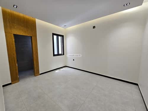 4 bedroom floor in Al Janadriyah 2